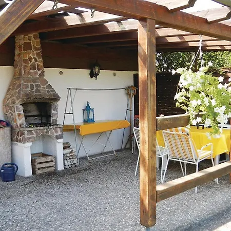 Daire One-bedroom With Mountain View In Aichhalden-rotenberg Alpirsbach